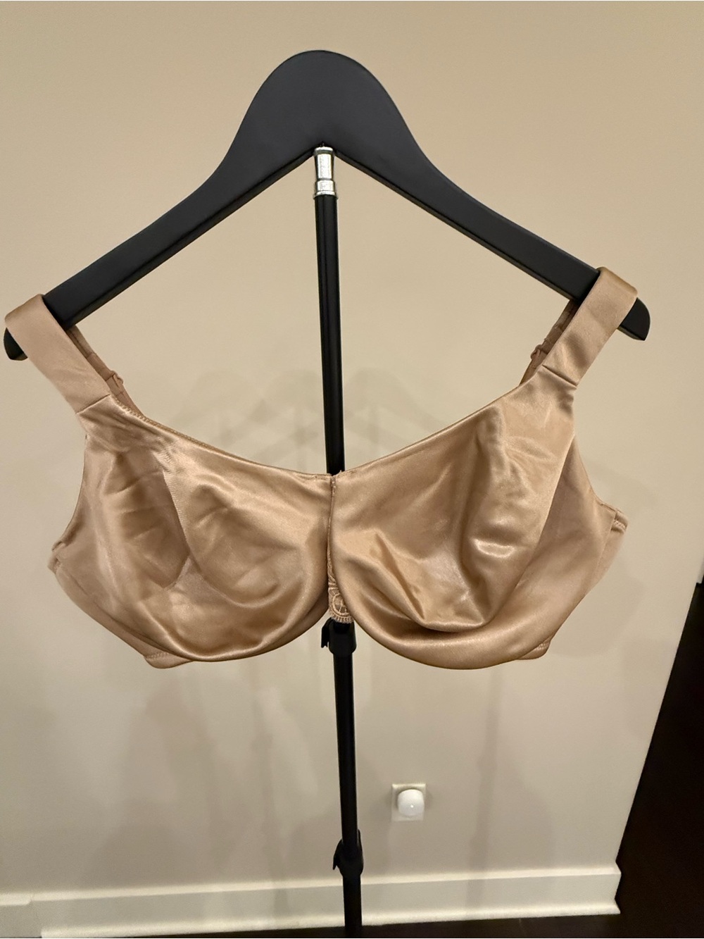 Soma Satin Full-Coverage Underwire Bra in Nude